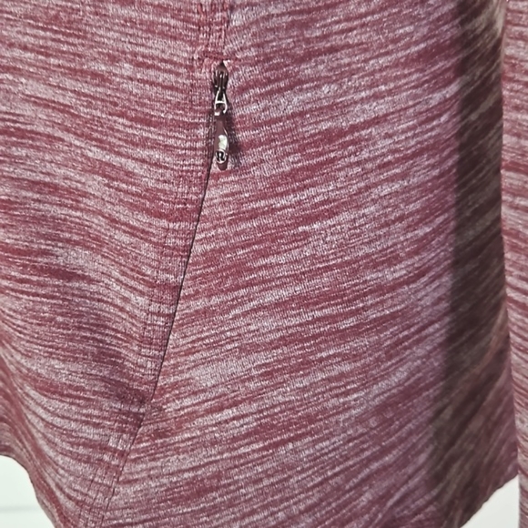 Lululemon Athletica Active Top - Picture 3 of 10